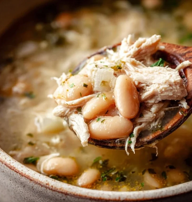 Easy White Bean Chili Recipe Hearty White Bean Chili Slow Cooker Homemade Cozy White Bean Chili Best White Bean Chili For ...