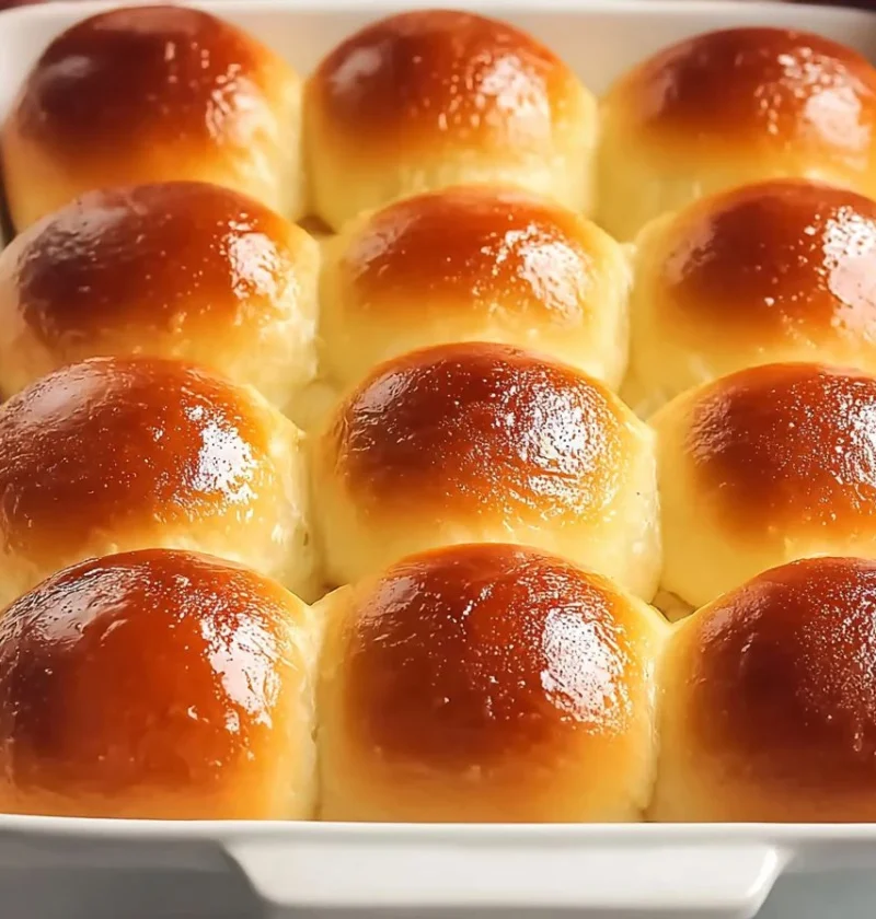 Easy Fluffy Dinner Rolls Recipe Homemade Fluffy Rolls For Family Dinner Best Family Feast Dinner Rolls Soft And Fluffy Hom...