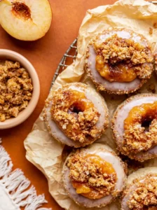 Peach Cobbler Donuts with Brown Sugar Peach Filling