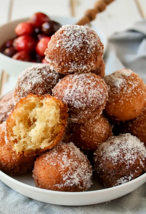 Easy Homemade Donut Holes